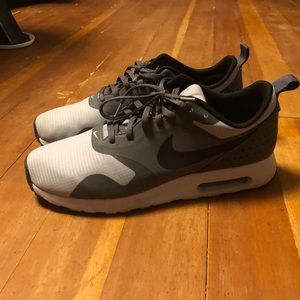 Nike Air Max Tavas